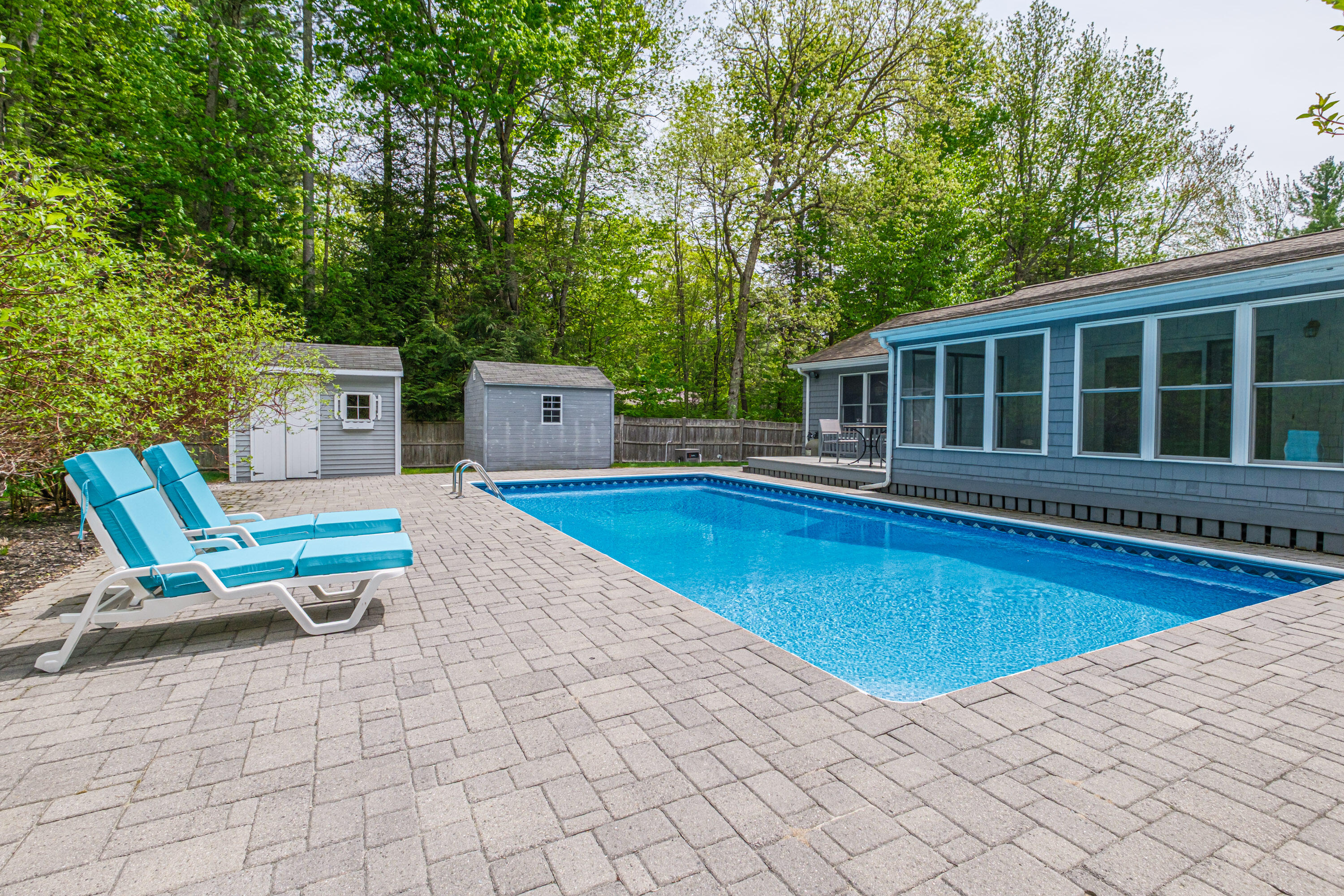 11 Brookside Drive Falmouth ME 04105