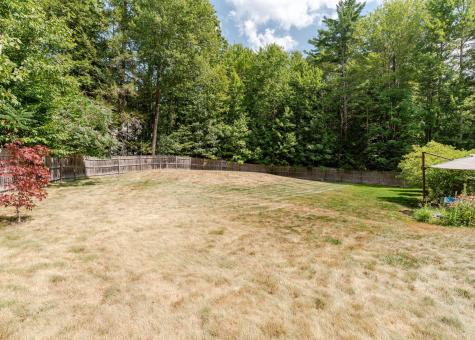 11 Brookside Drive Falmouth ME 04105
