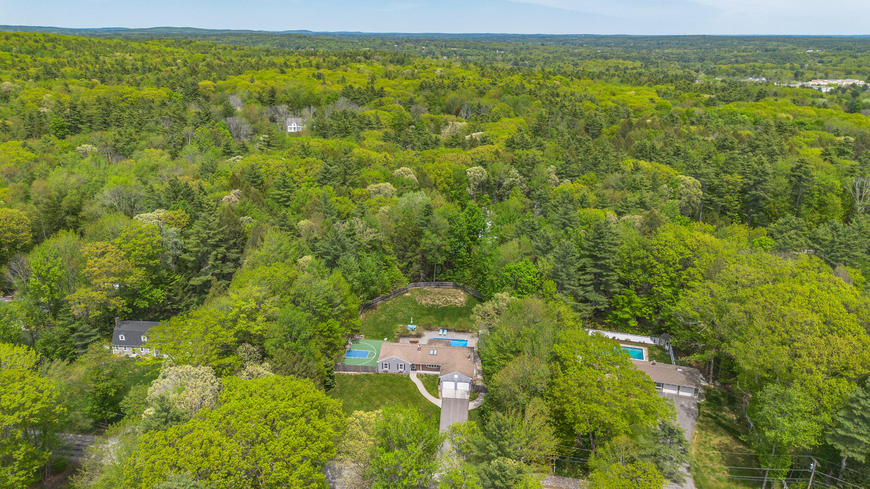 11 Brookside Drive Falmouth ME 04105