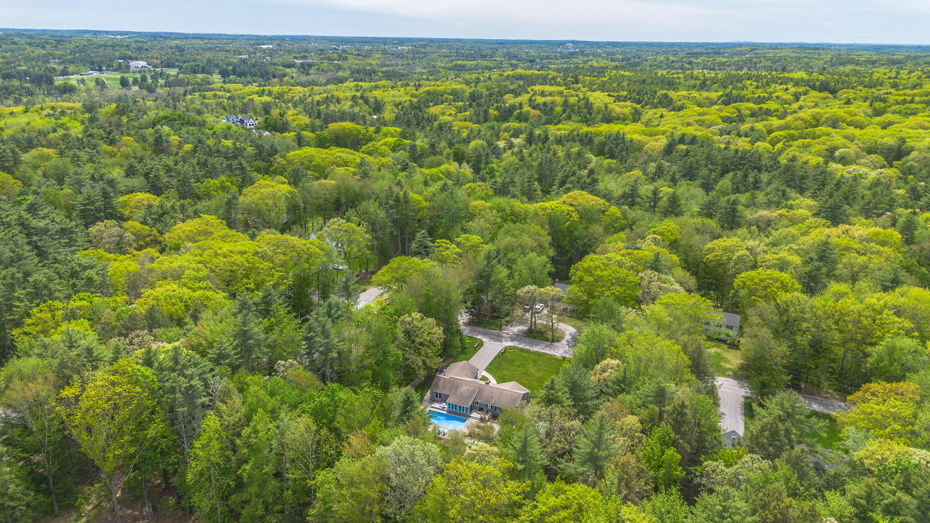 11 Brookside Drive Falmouth ME 04105