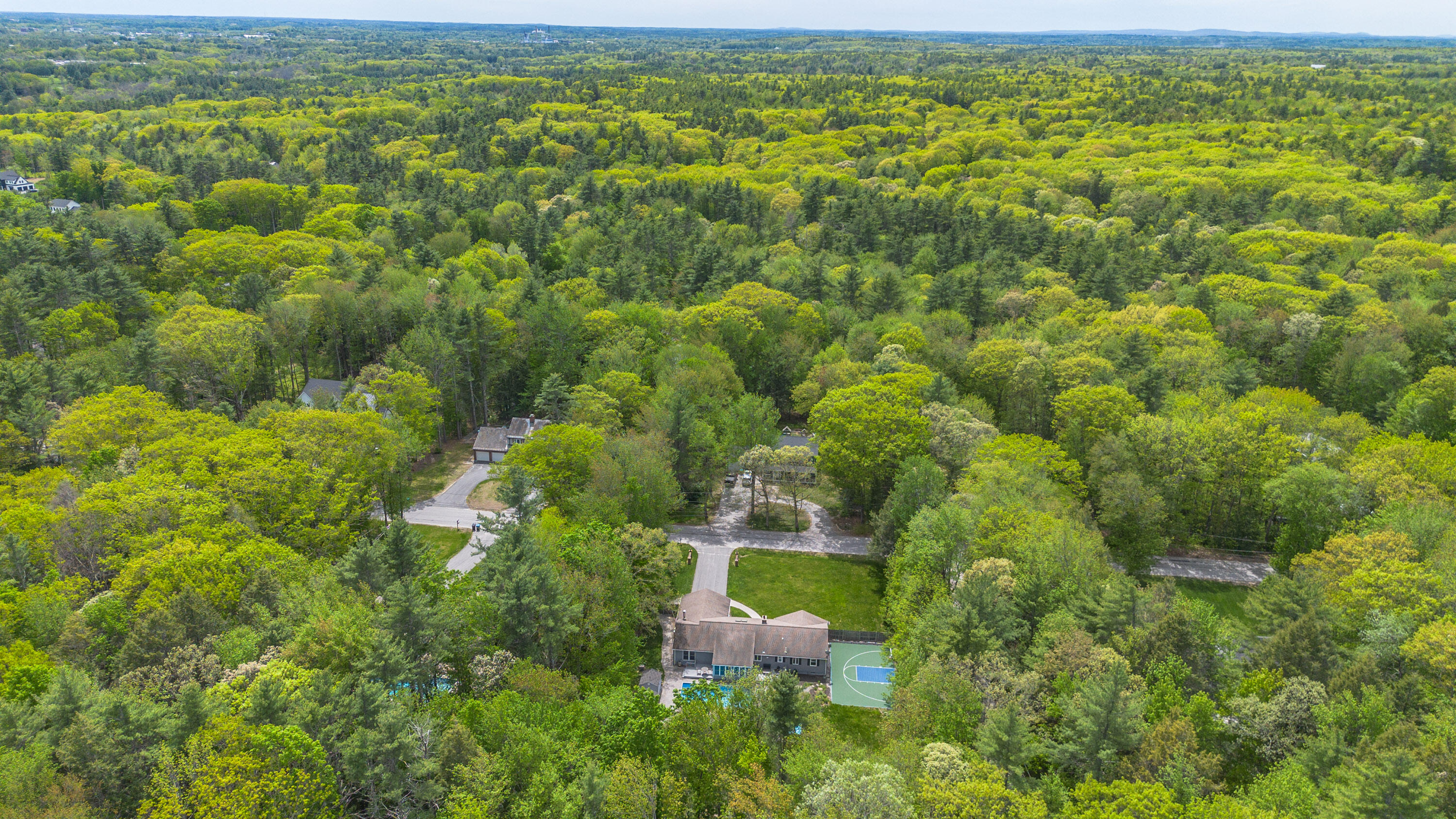 11 Brookside Drive Falmouth ME 04105