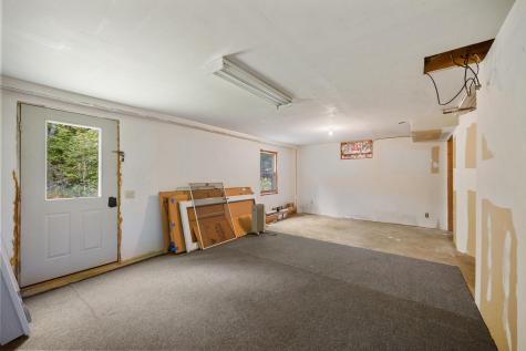 564 Fuller Road Carmel ME 04419