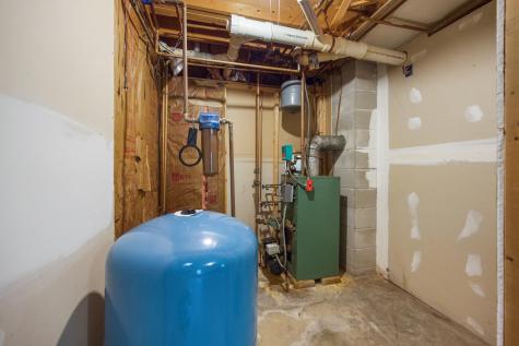 564 Fuller Road Carmel ME 04419