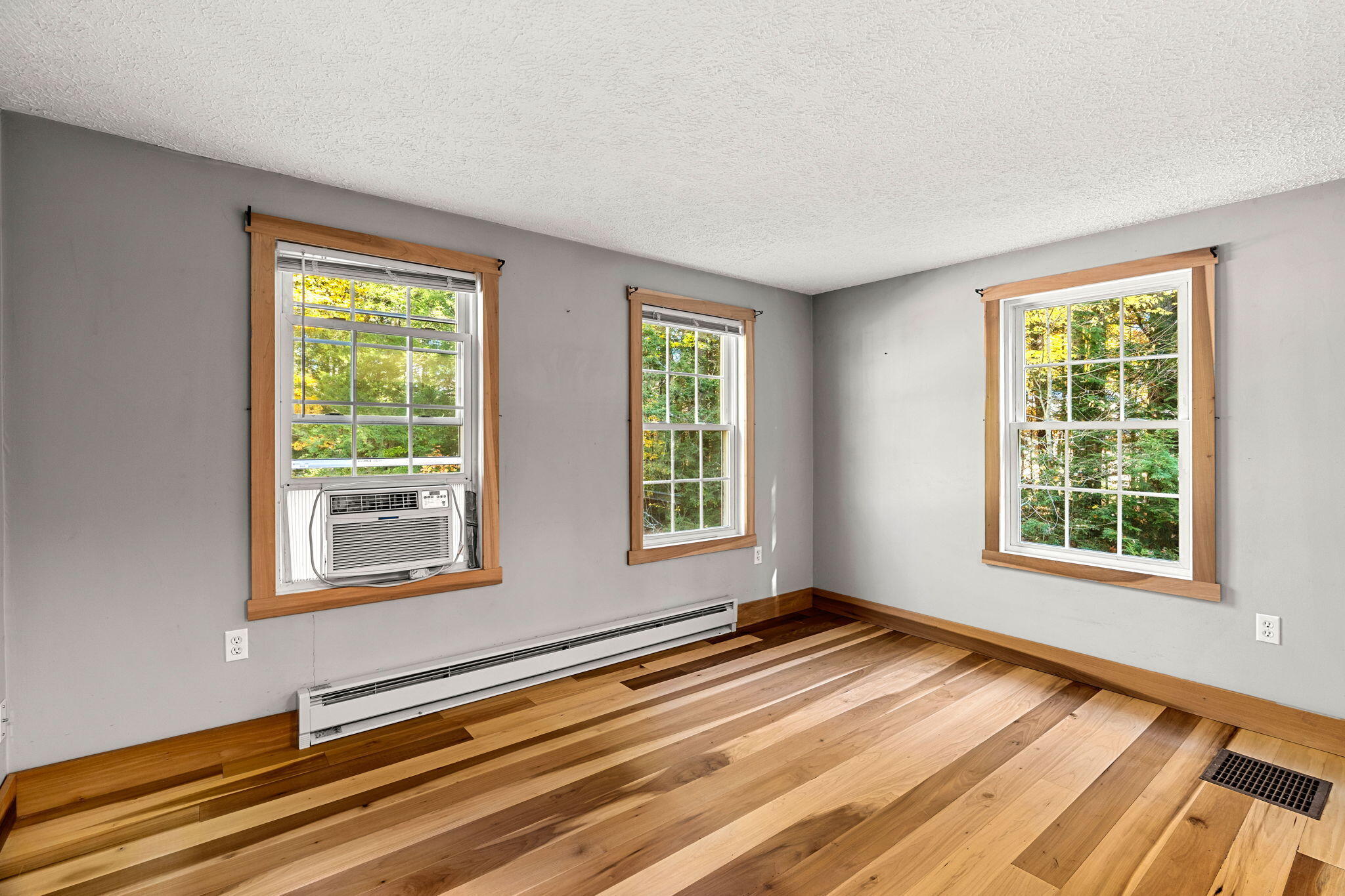 24 Pine Meadow Drive North Berwick ME 03906