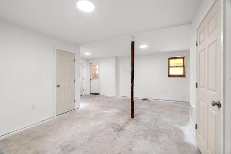 24 Pine Meadow Drive North Berwick ME 03906