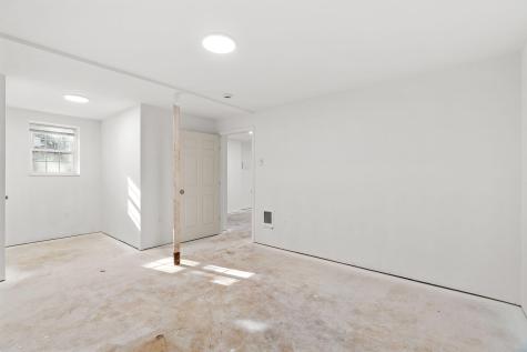 24 Pine Meadow Drive North Berwick ME 03906