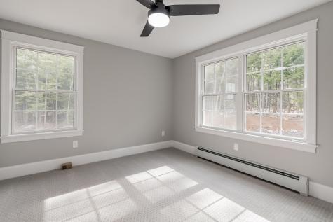 30 Hayfield Lane Windham ME 04062