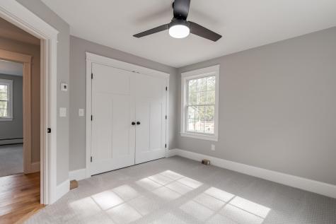 30 Hayfield Lane Windham ME 04062