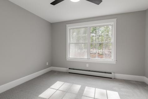 30 Hayfield Lane Windham ME 04062