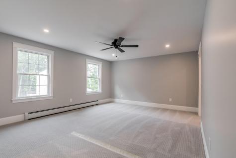 30 Hayfield Lane Windham ME 04062