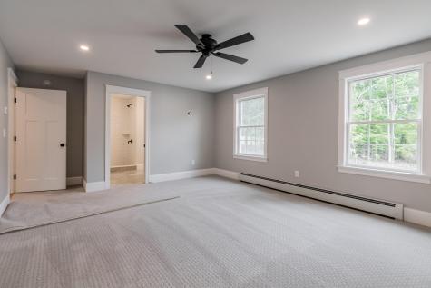 30 Hayfield Lane Windham ME 04062