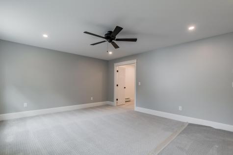 30 Hayfield Lane Windham ME 04062