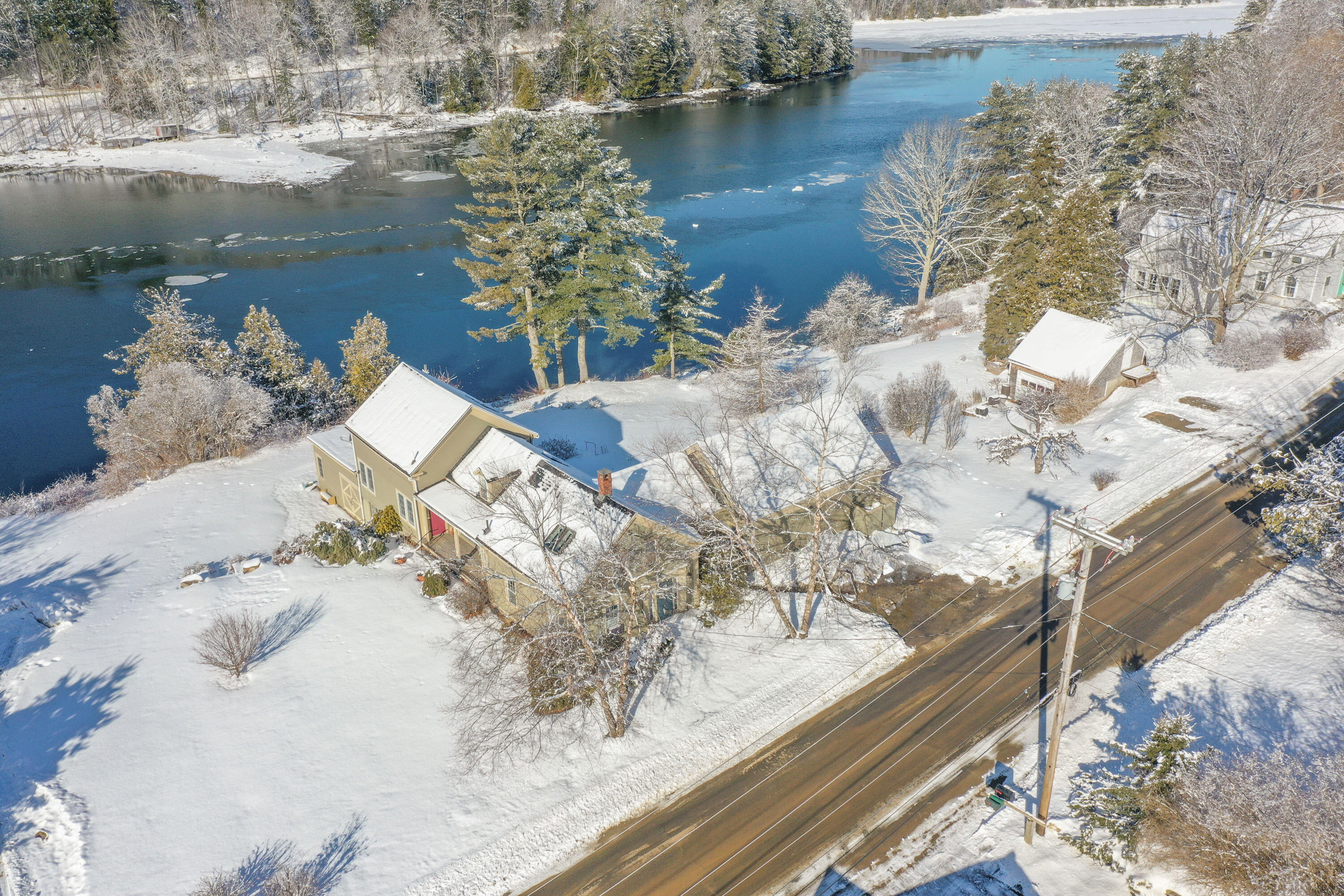 4 Kaler Road Belfast ME 04915