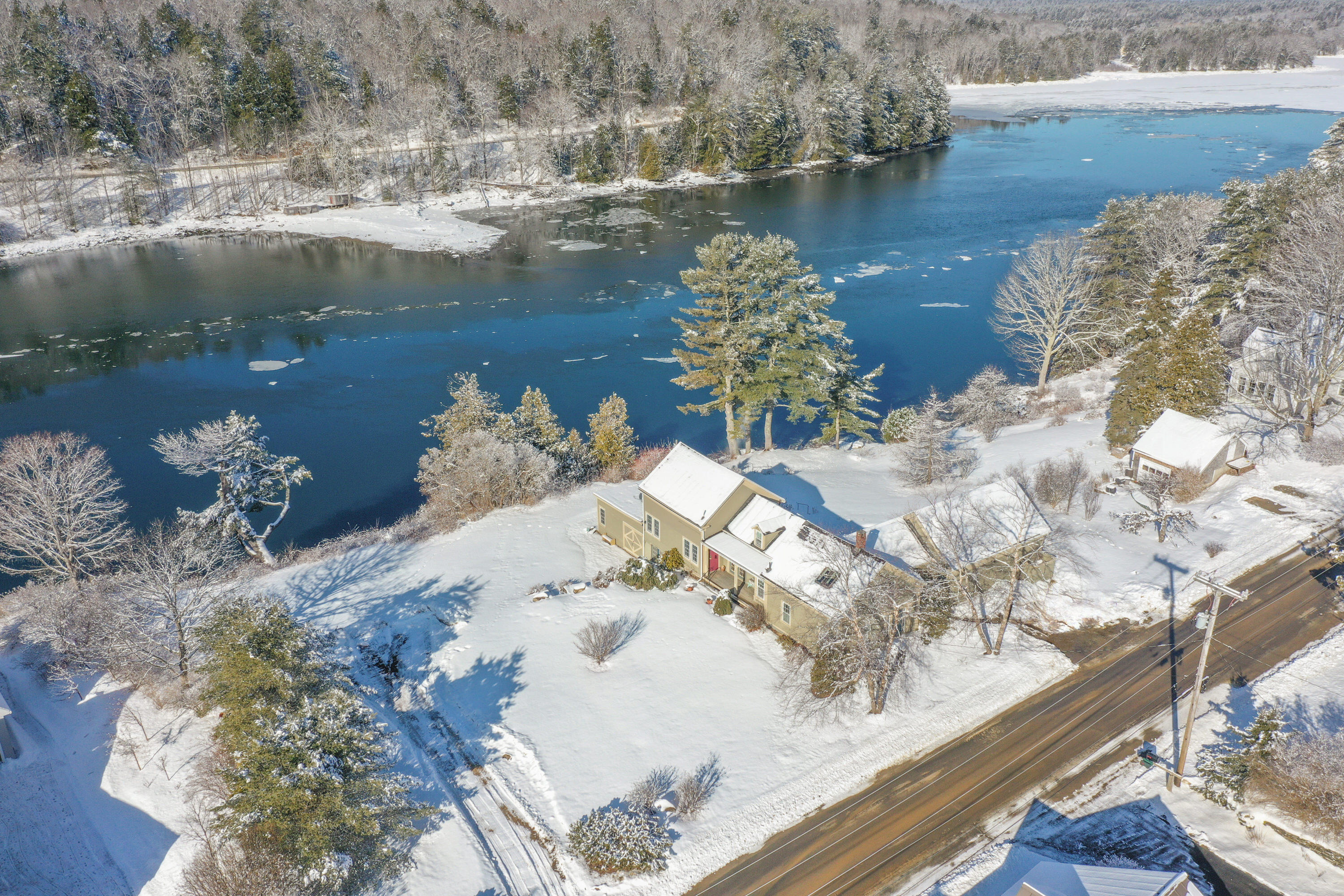 4 Kaler Road Belfast ME 04915