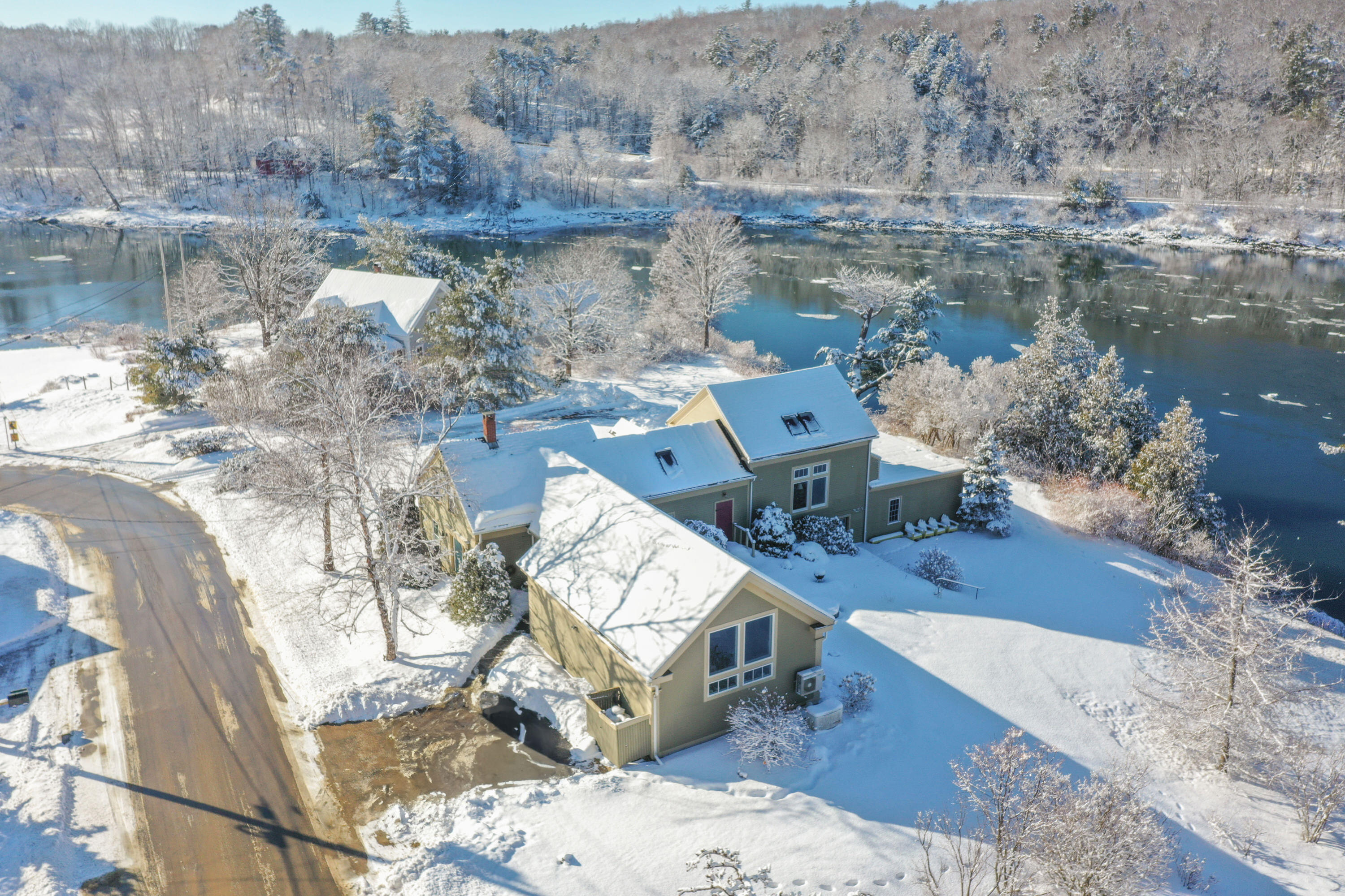 4 Kaler Road Belfast ME 04915