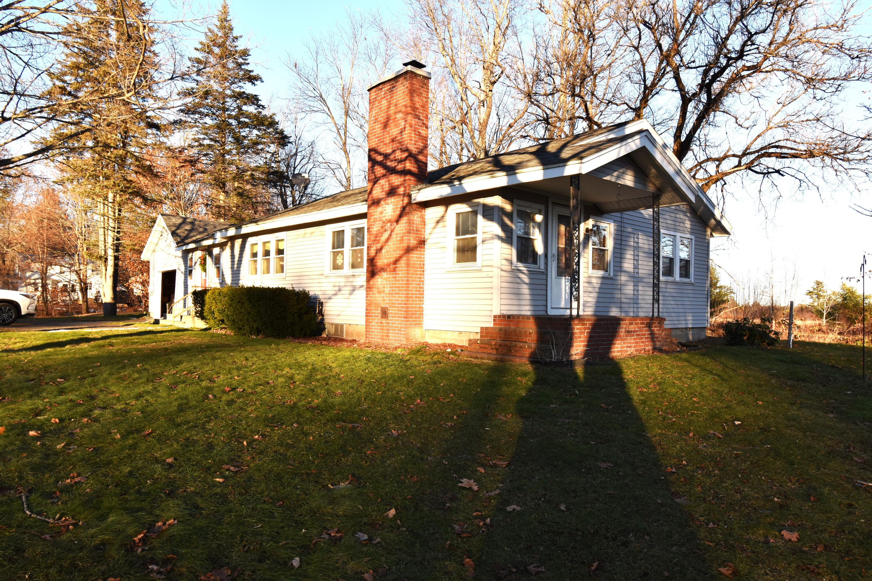 193 Oxbow Road Palmyra Maine Real Estate Listing MLS 1579067