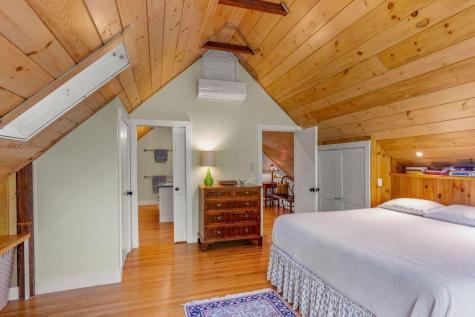 22 High Street Camden ME 04843