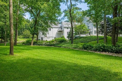 22 High Street Camden ME 04843