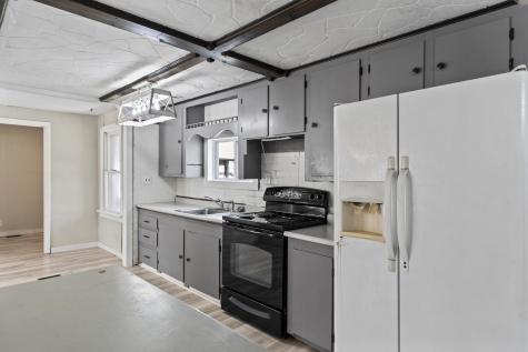 3102 Atlantic Highway Warren ME 04864