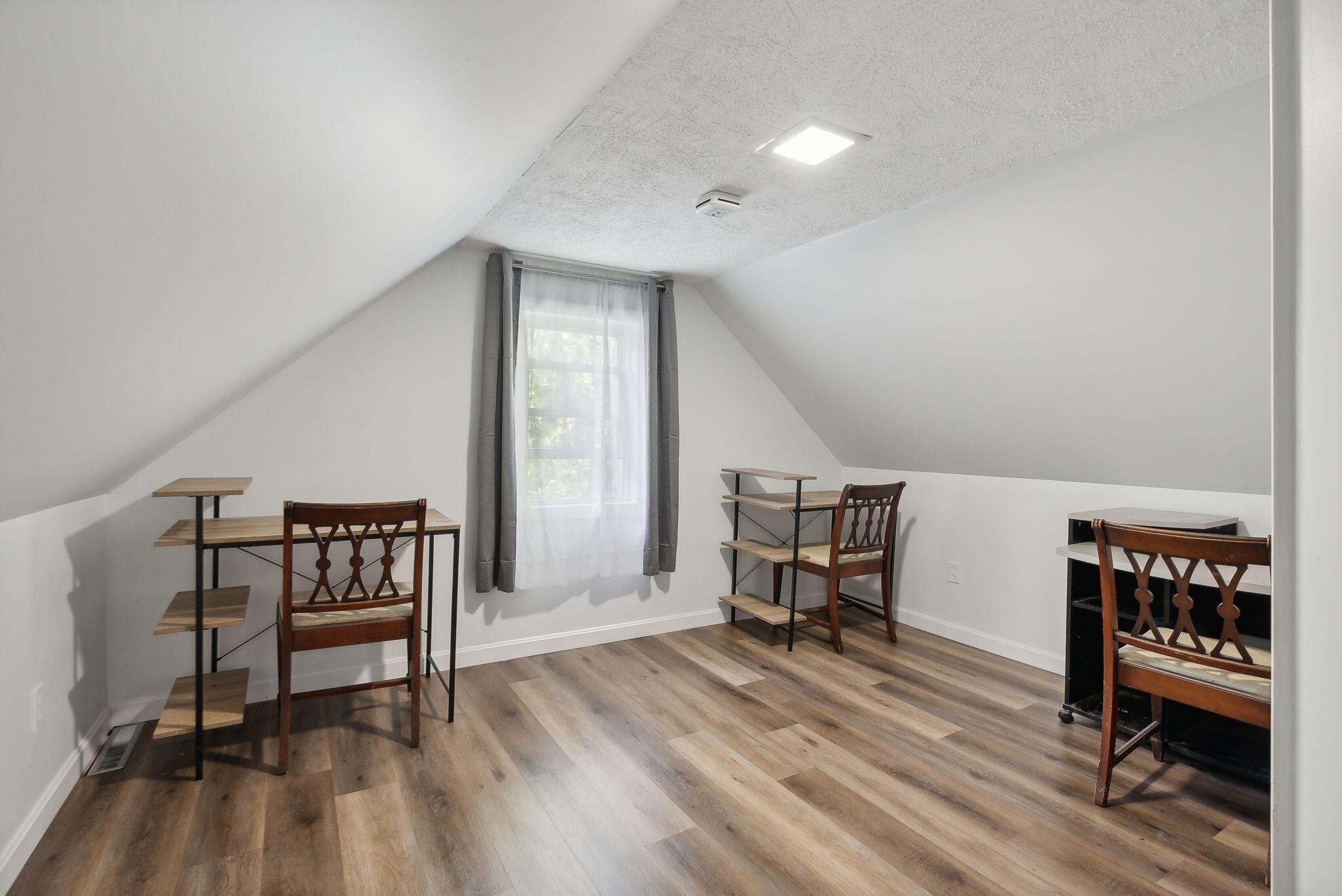 46 Maple Point Auburn ME 04210