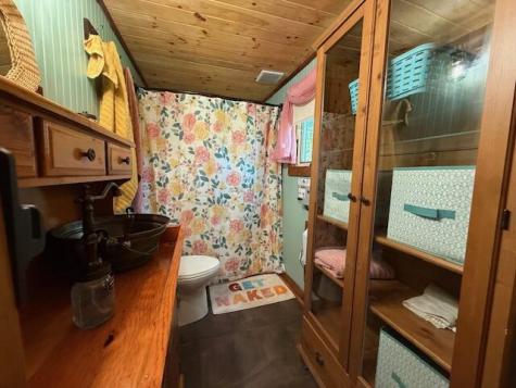 910 Mutton Lane Clinton ME 04927