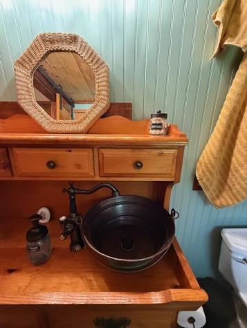 910 Mutton Lane Clinton ME 04927