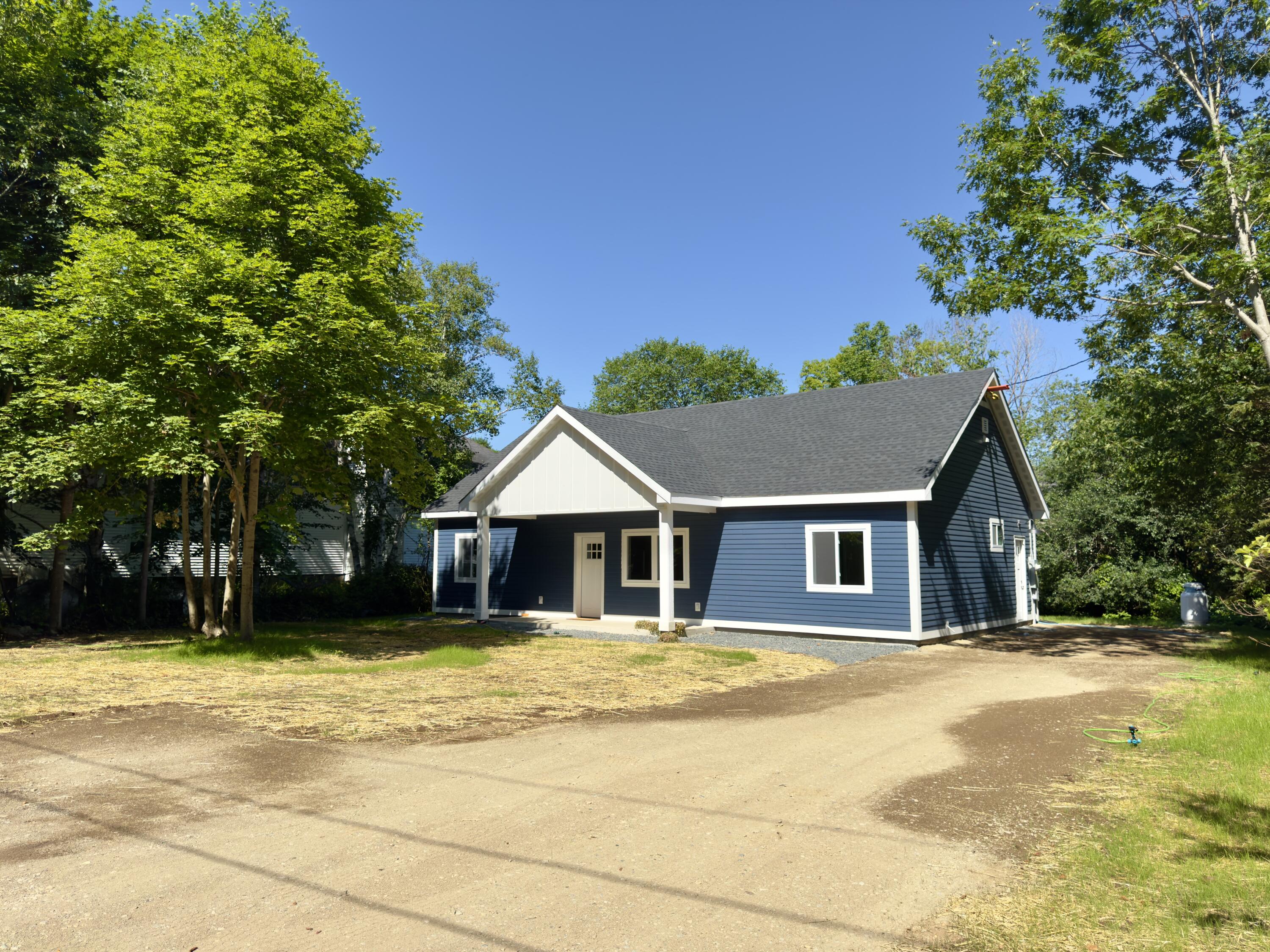 1 Downes Street Calais ME 04619