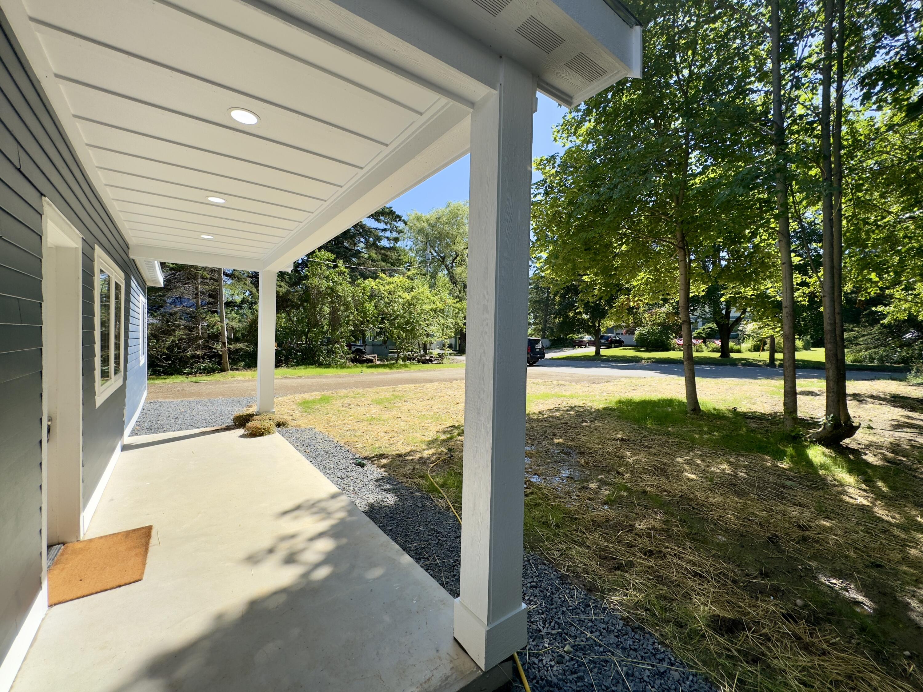 1 Downes Street Calais ME 04619