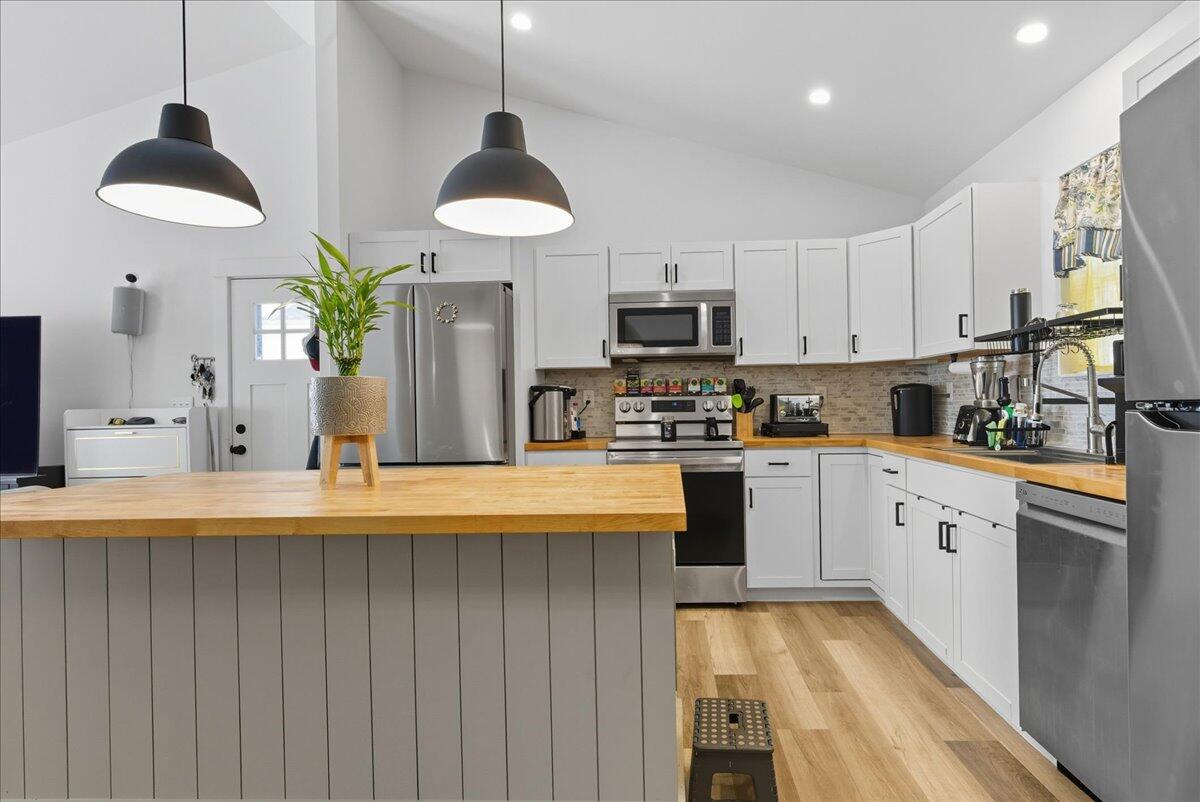 32 Selden Lane Oakland ME 04963