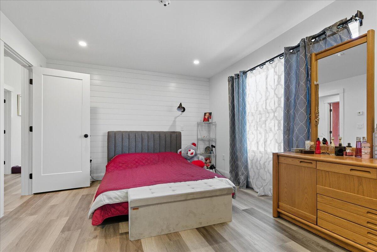 32 Selden Lane Oakland ME 04963