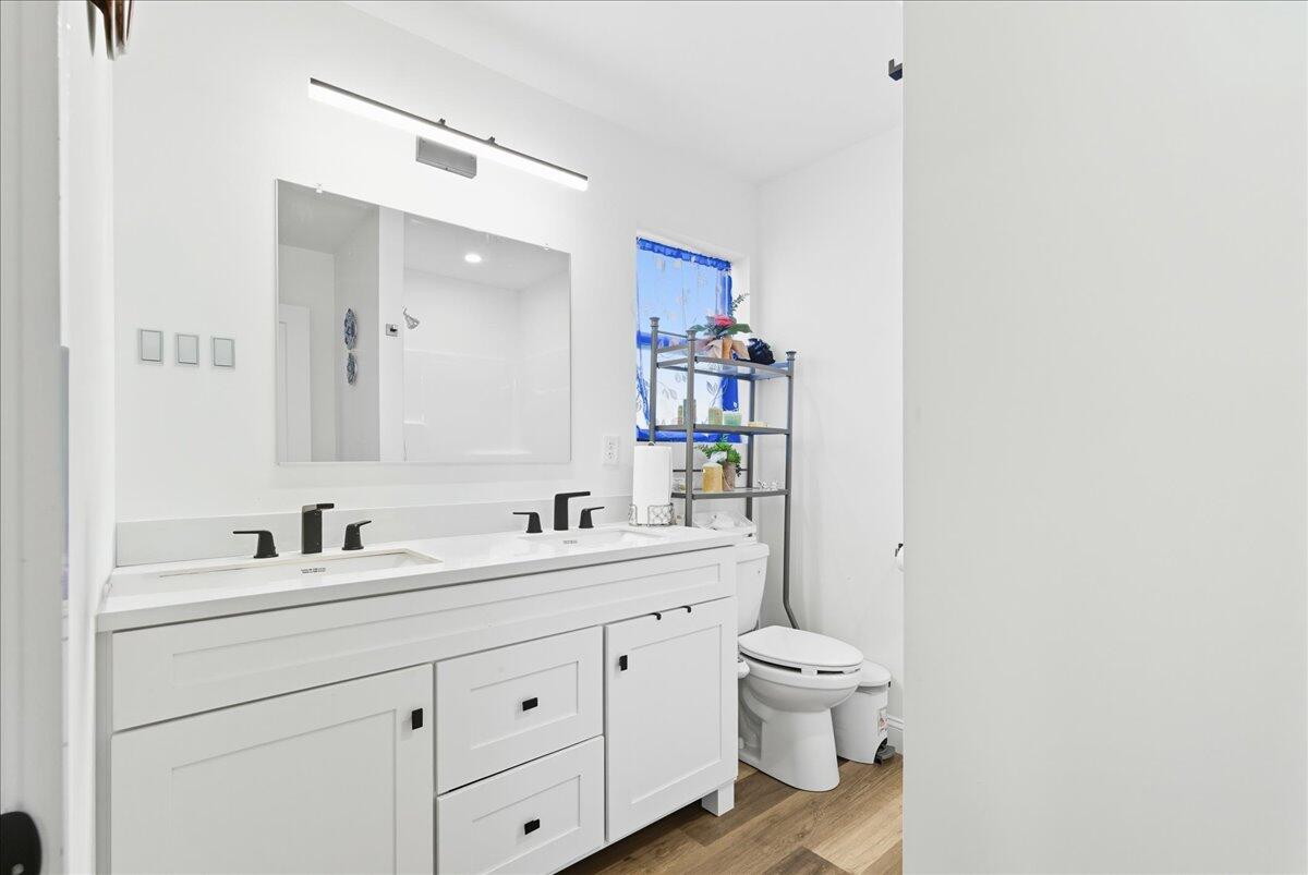 32 Selden Lane Oakland ME 04963