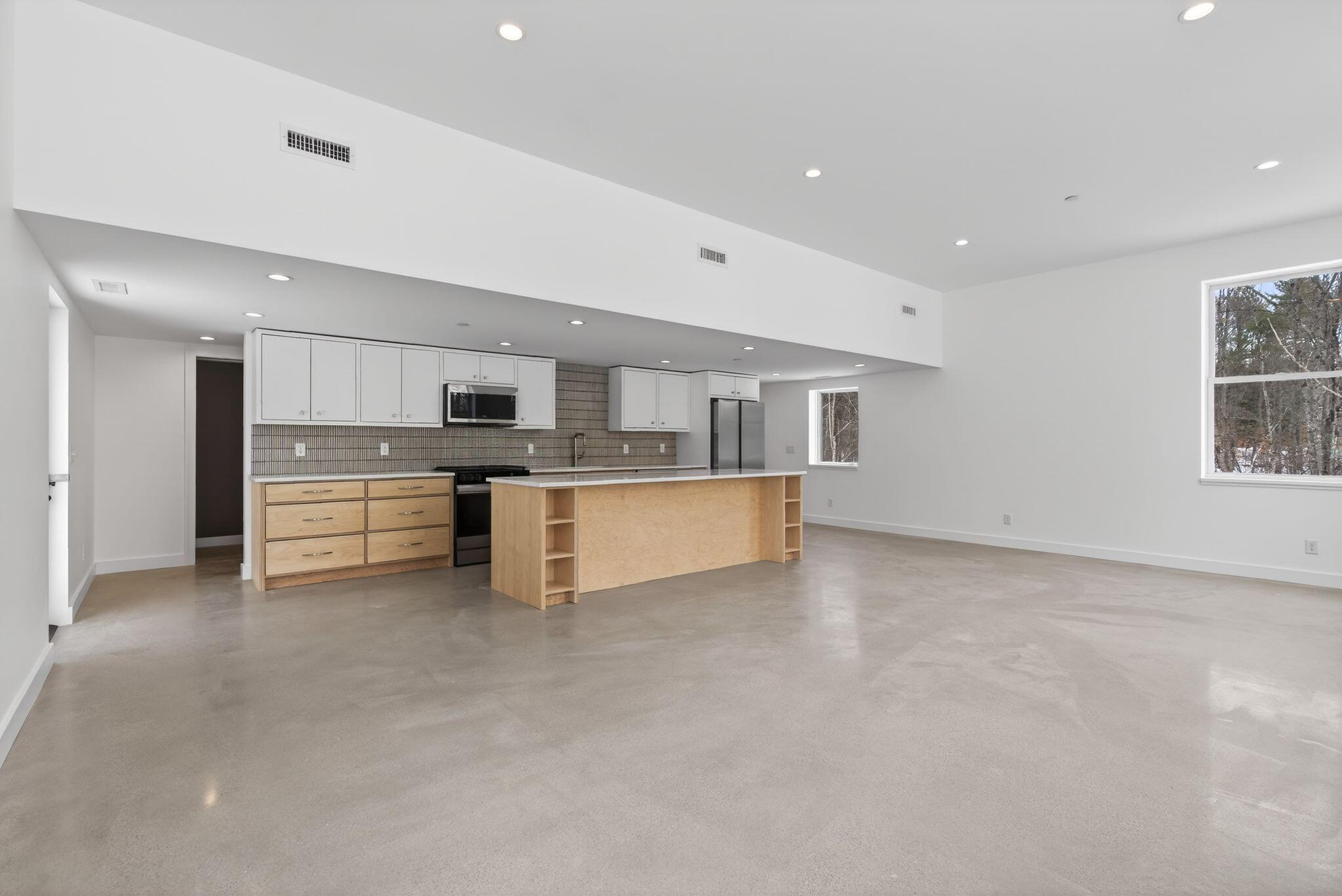 24 Mattie Lane Durham ME 04222