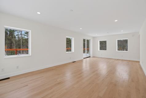 24 Mattie Lane Durham ME 04222