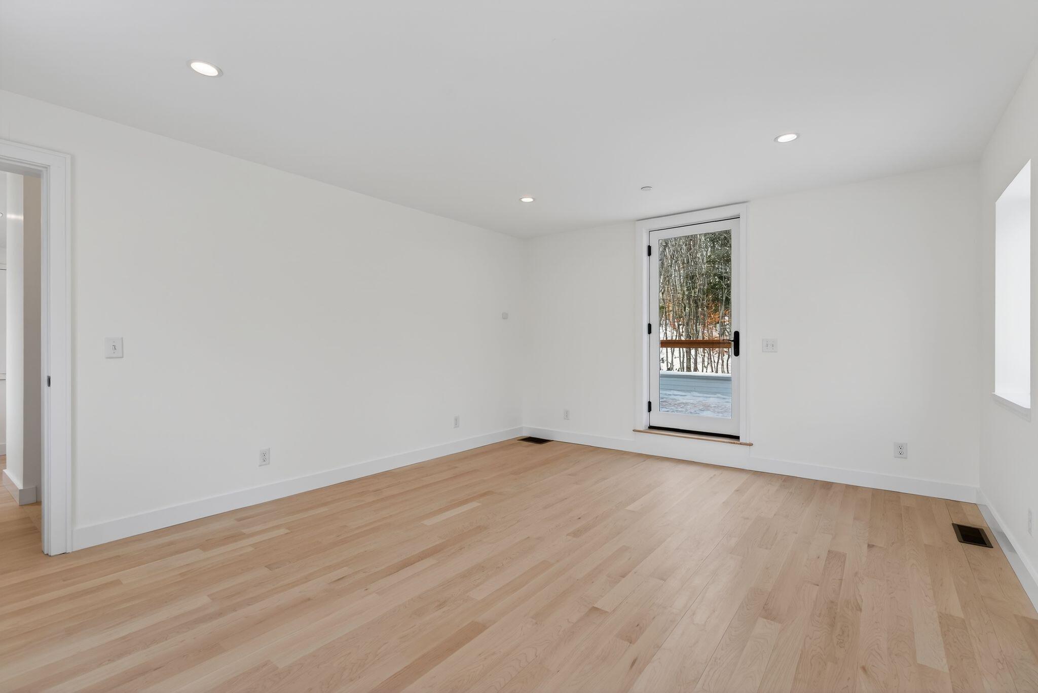 24 Mattie Lane Durham ME 04222