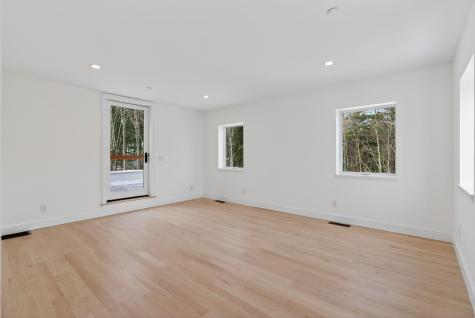 24 Mattie Lane Durham ME 04222