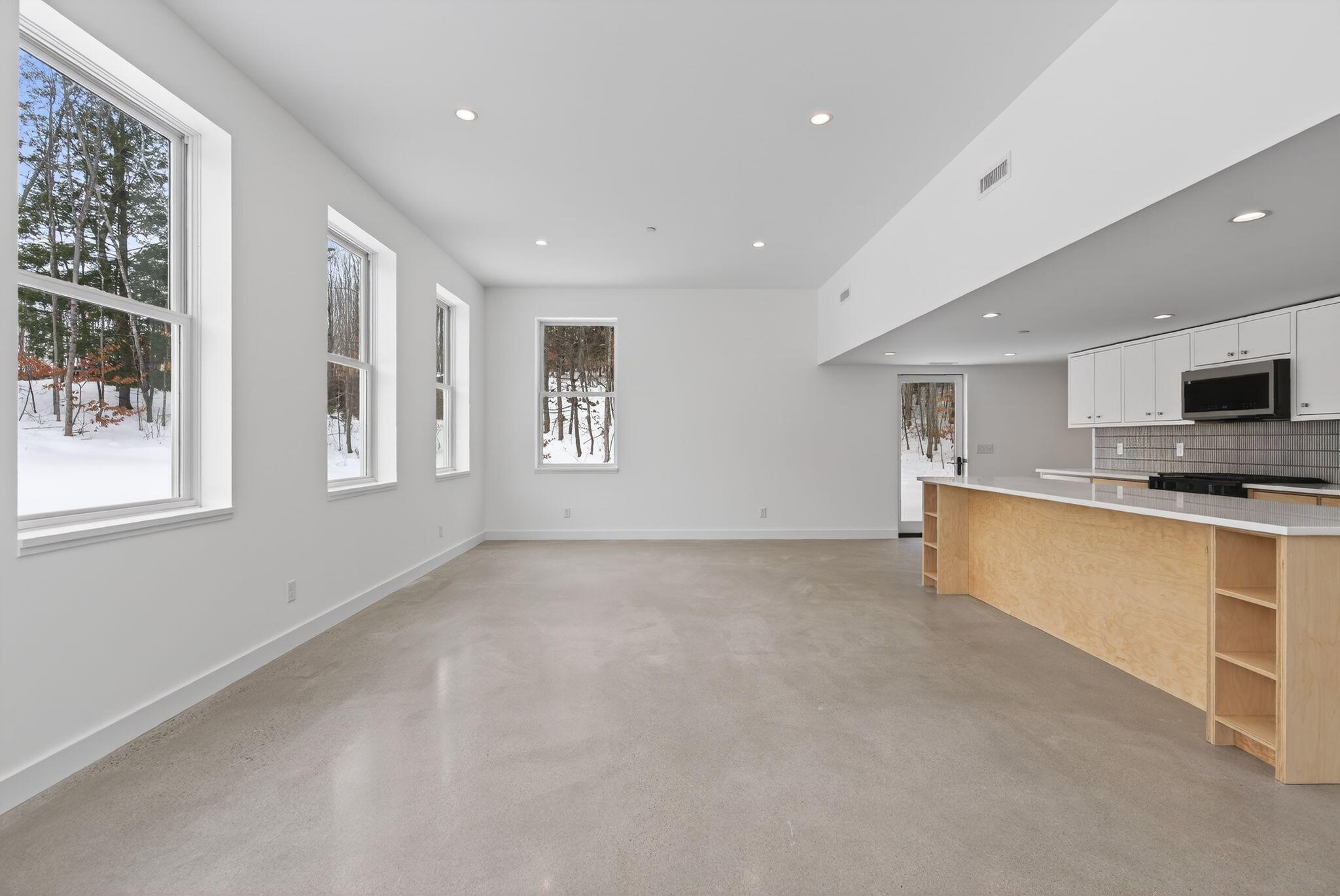 24 Mattie Lane Durham ME 04222