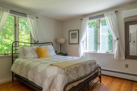 15 Beacon Avenue Camden ME 04843