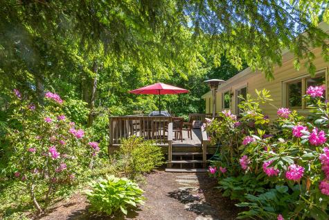 15 Beacon Avenue Camden ME 04843