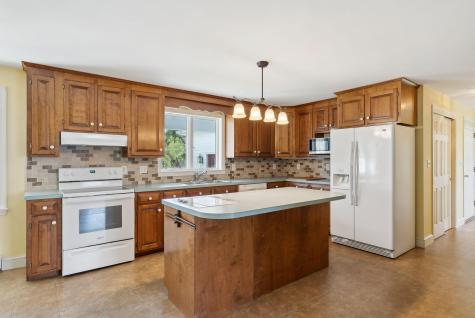 6 Crossing Brook Road Cumberland ME 04021