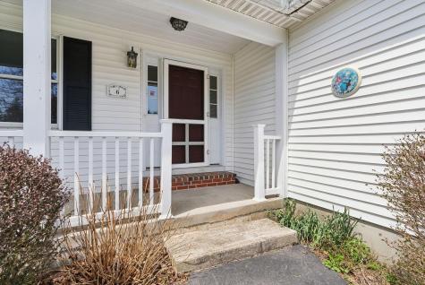 6 Crossing Brook Road Cumberland ME 04021