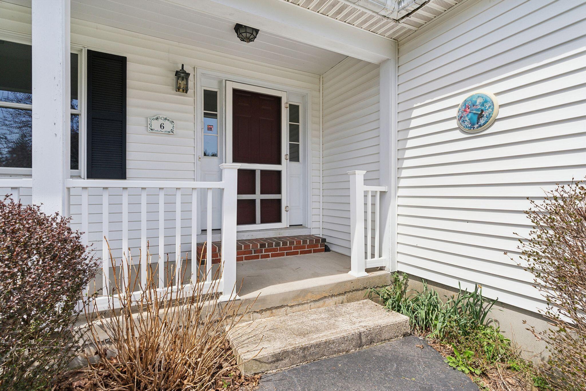 6 Crossing Brook Road Cumberland ME 04021