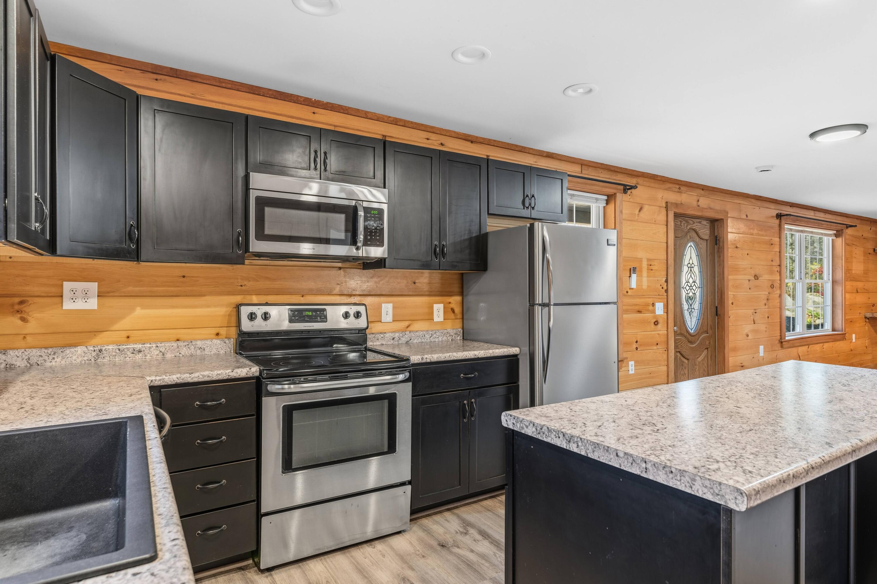 3308 Middle Road Sidney ME 04330