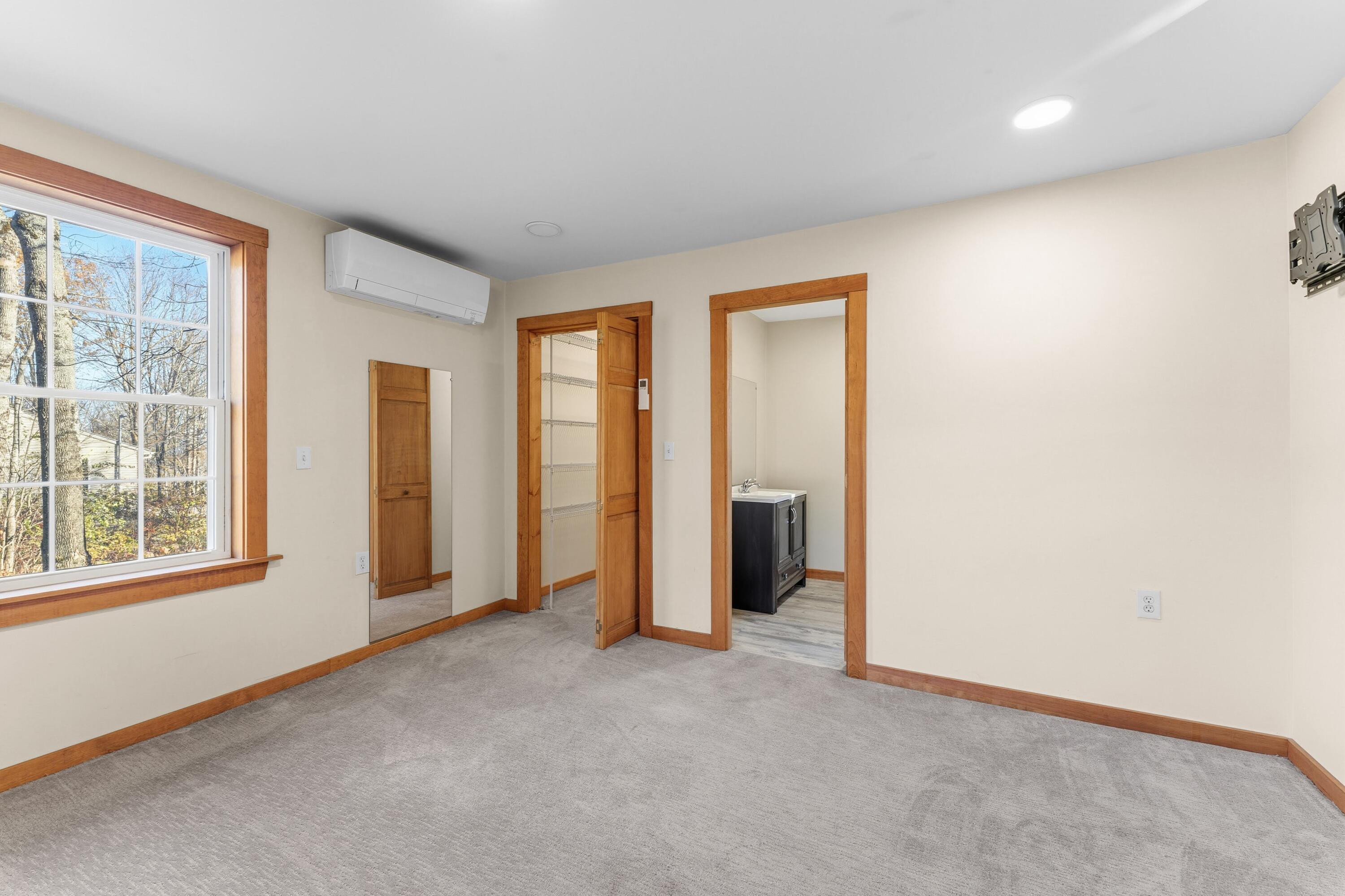 3308 Middle Road Sidney ME 04330