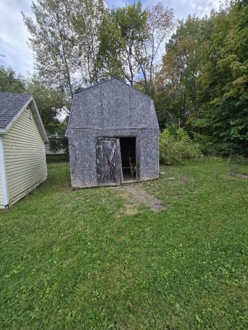 111 Prospect Street Dexter ME 04930