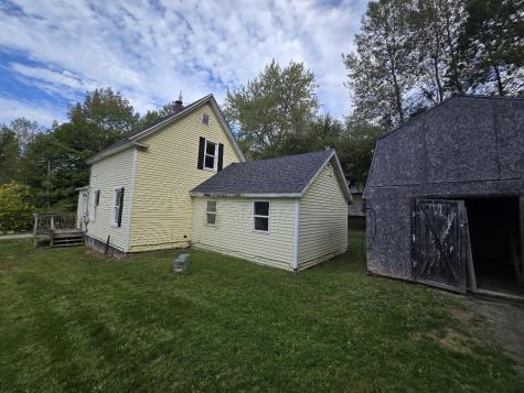 111 Prospect Street Dexter ME 04930