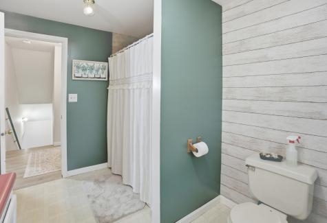 19 Rocky Point Road Monmouth ME 04259