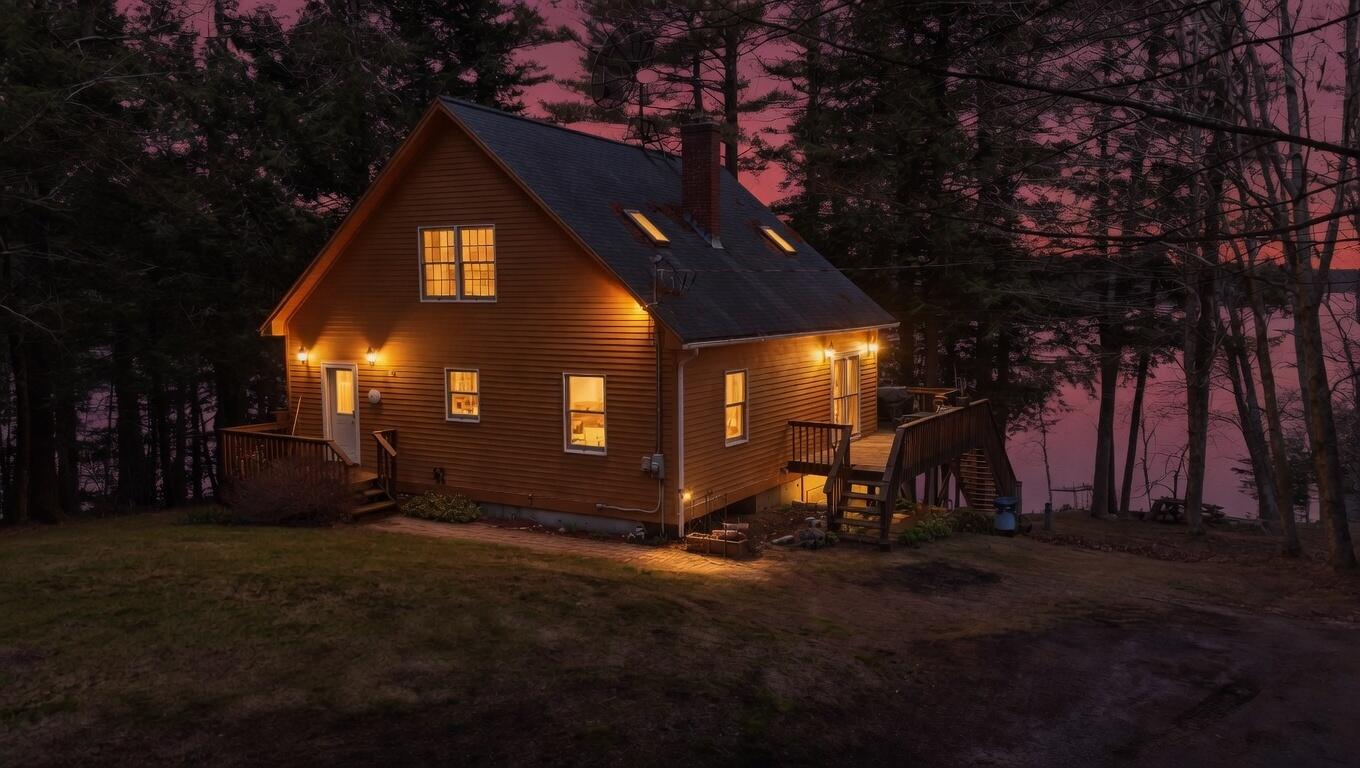 19 Rocky Point Road Monmouth ME 04259