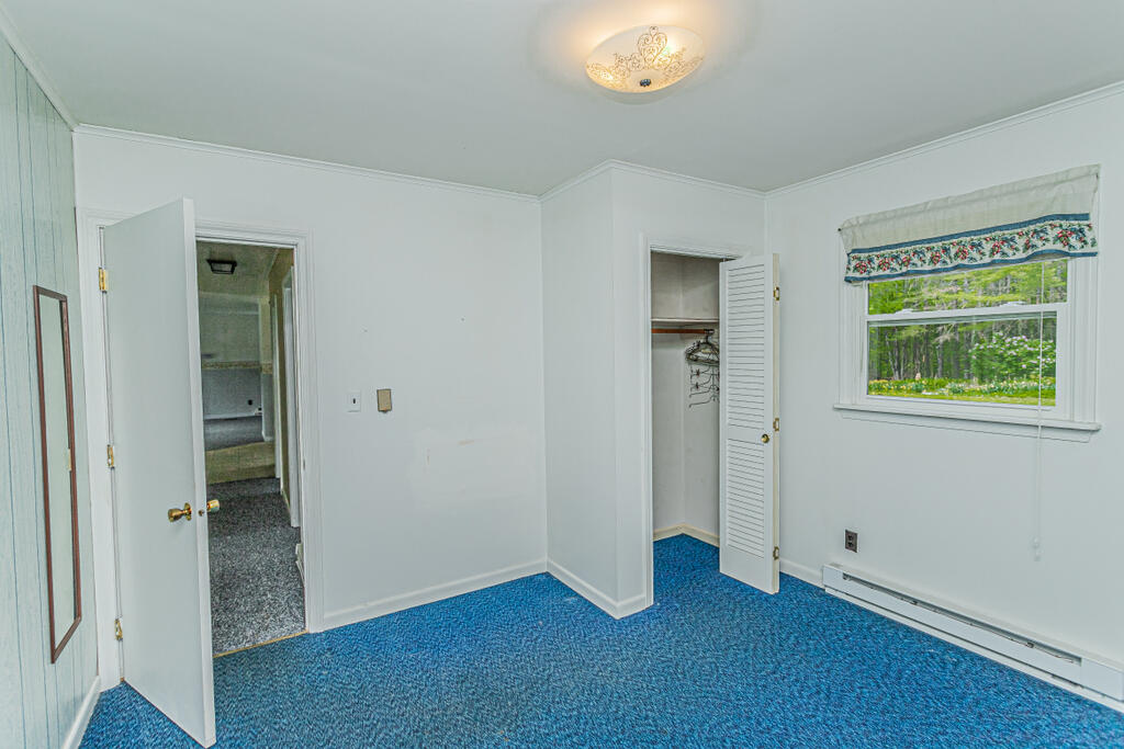 152 Davis Road Farmington ME 04938
