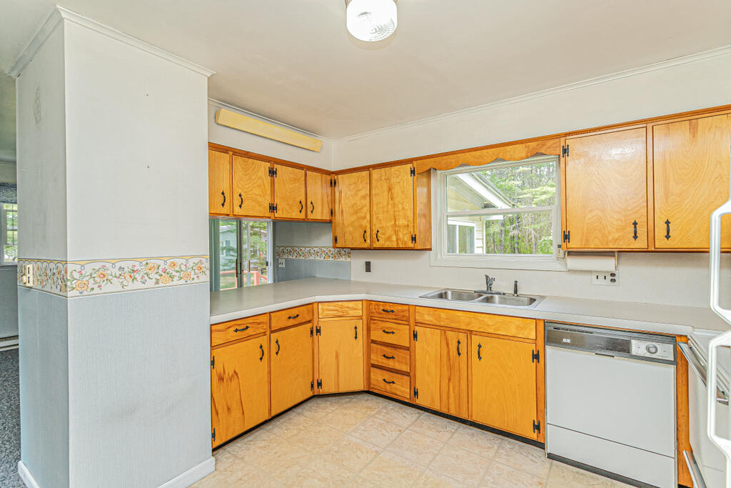 152 Davis Road Farmington ME 04938
