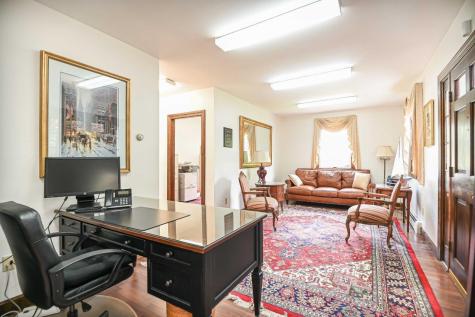 276 Us Route 1 York ME 03909